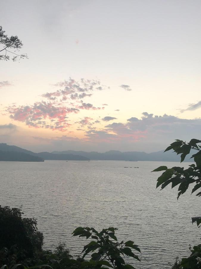 Sun Moon Lake Tan Hsiang Yu B&B Yuchi Εξωτερικό φωτογραφία